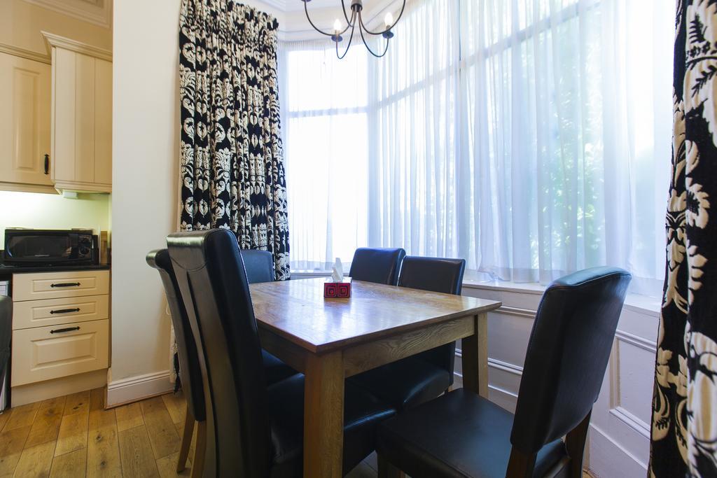Vacation Rentals *