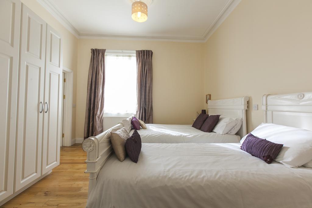 Vacation Rentals *