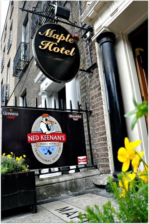 Maple Hotel