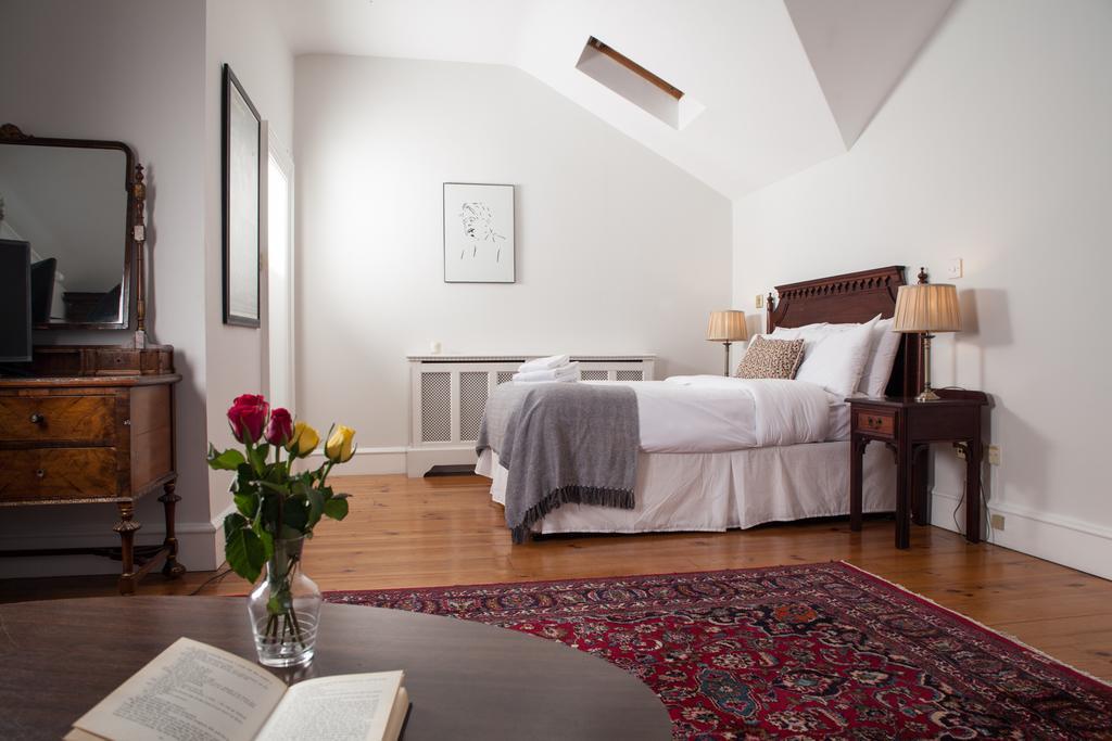 Guest house The Historical Harcourt Dublin