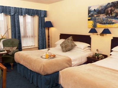Maldron Pearse Street 4*