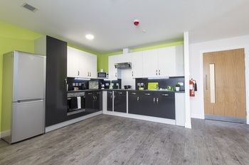 Aparto - Binary Hub Apartment