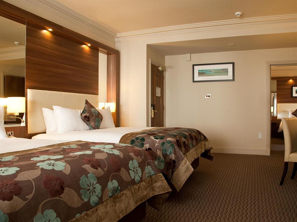 Hotel The Clarence