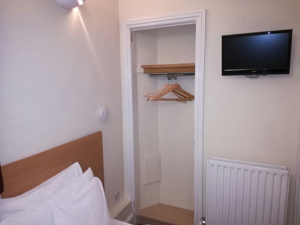 The Leeson Guest house