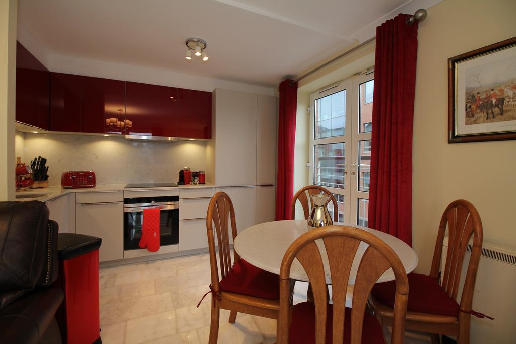 Sir John Rodgersons Quay Apartment Dublin