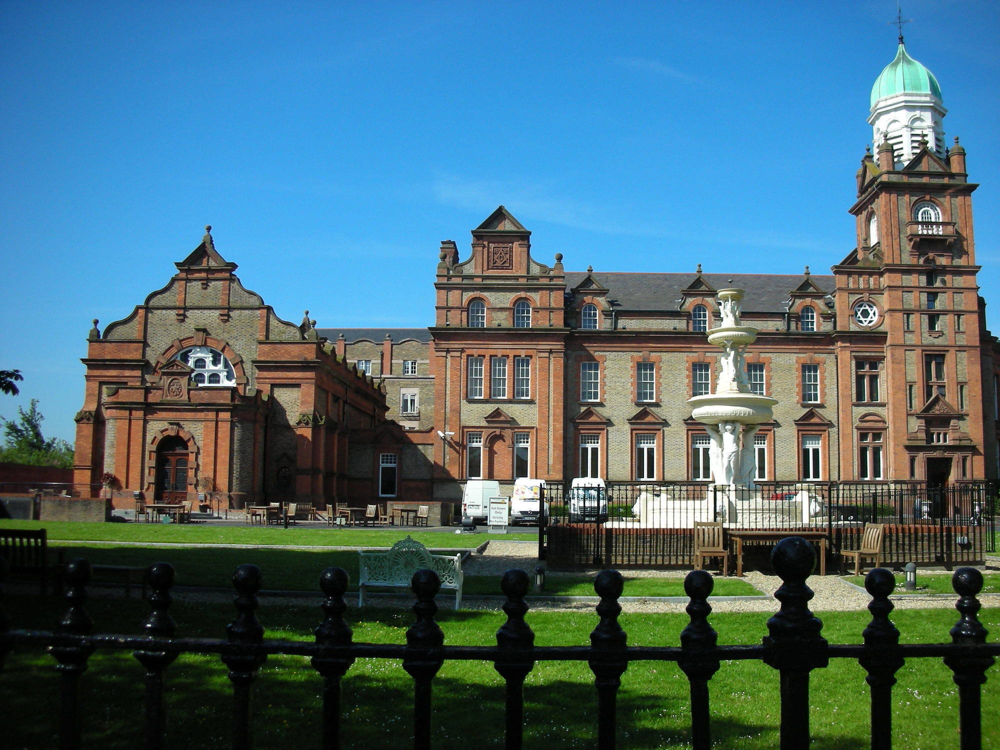 Clayton Ballsbridge 4*