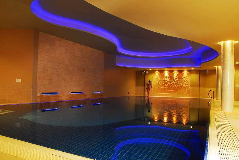 Royal Marine Hotel