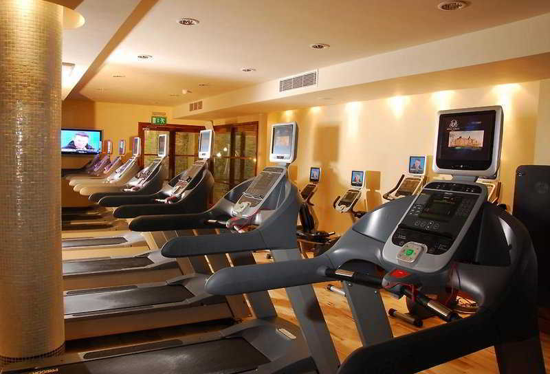 Royal Marine Hotel 4*