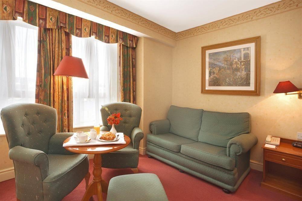 Maldron Pearse Street 4*