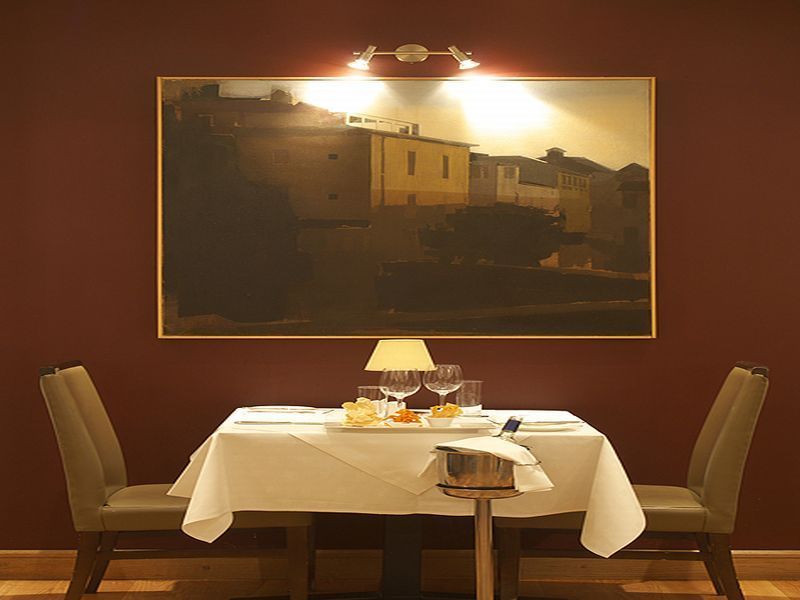 Brooks Hotel 4*