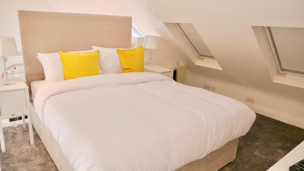 Leevin Apartments