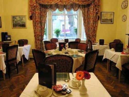 Guest house Kilronan House