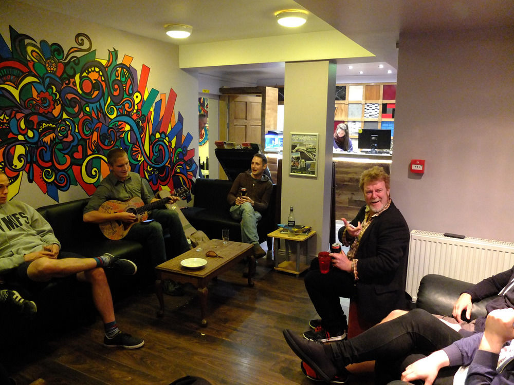 The Times - Camden Place Hostel *