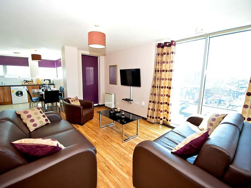 Aparthotel Staycity Millennium Walk 3*