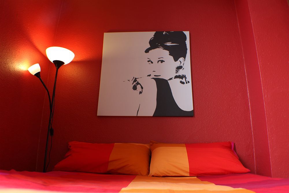 The Marilyn Mansion *