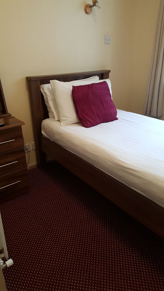 Hazelbrook House 3* Dublin
