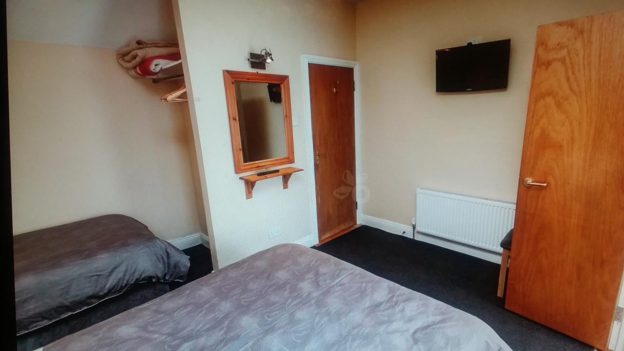 Parkway Guest house 3*