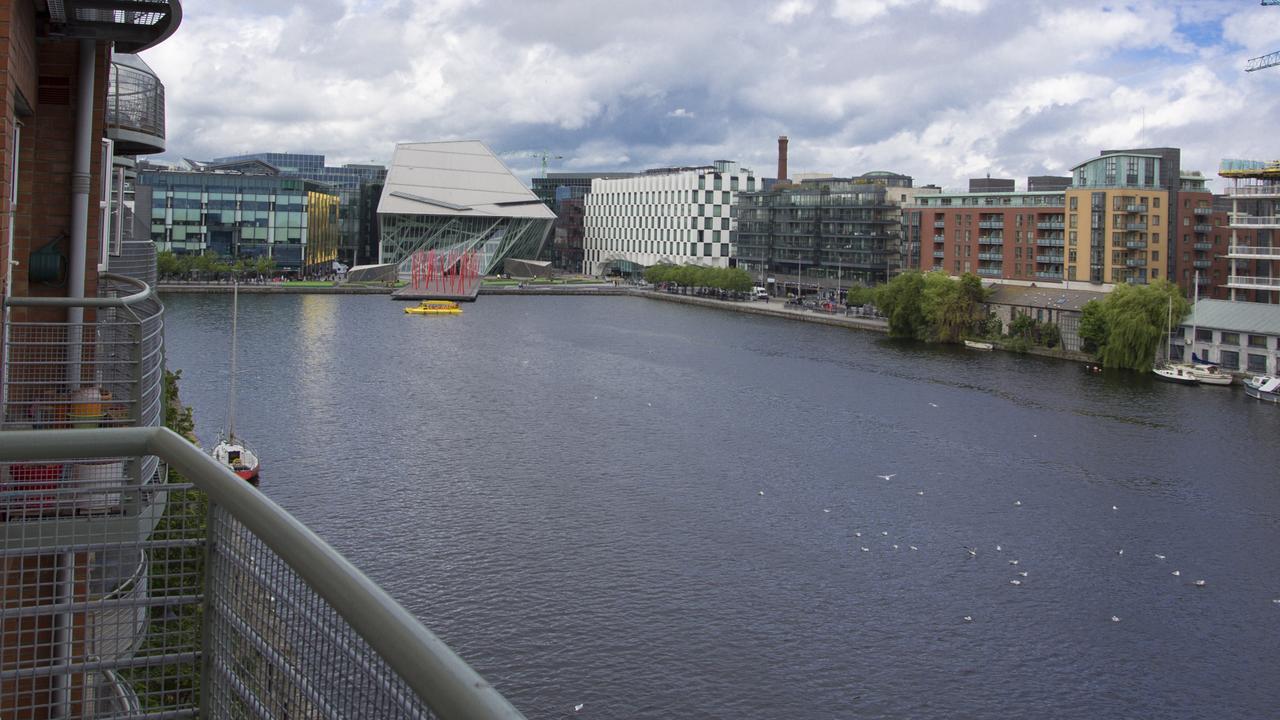 Apartment The Waterside Dublin
