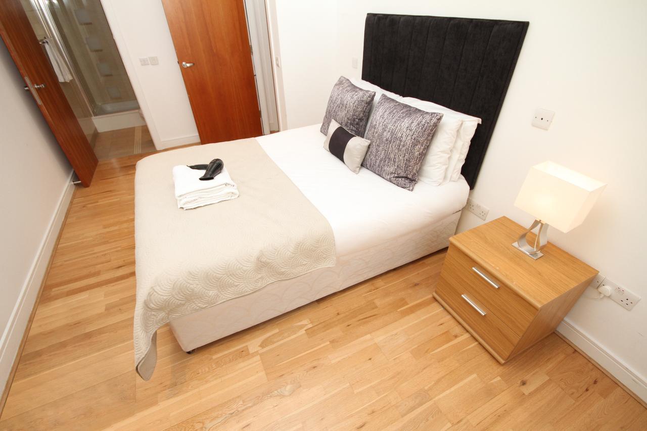 Stephen Street Upper Apartment