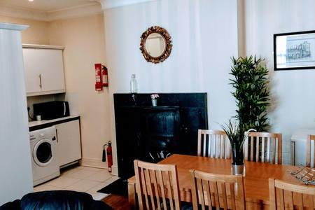 Metrostays - O'connell Street 84-2 Dublin