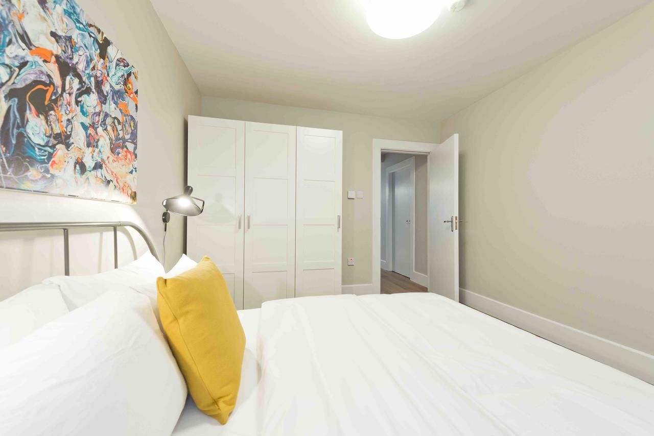 Temple Bar Crown Square Apartment Dublin