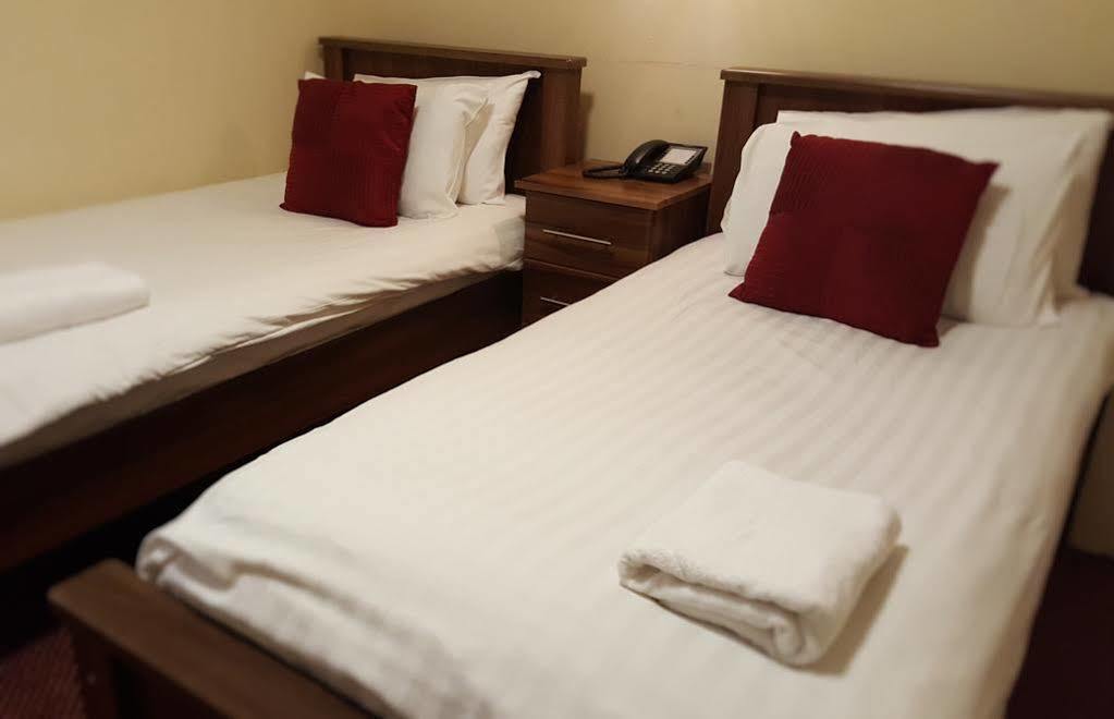 Hazelbrook House 3* Dublin