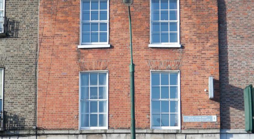 Apartment Leeson *