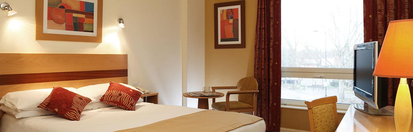 Hotel Leonardo Parnell Street 4*