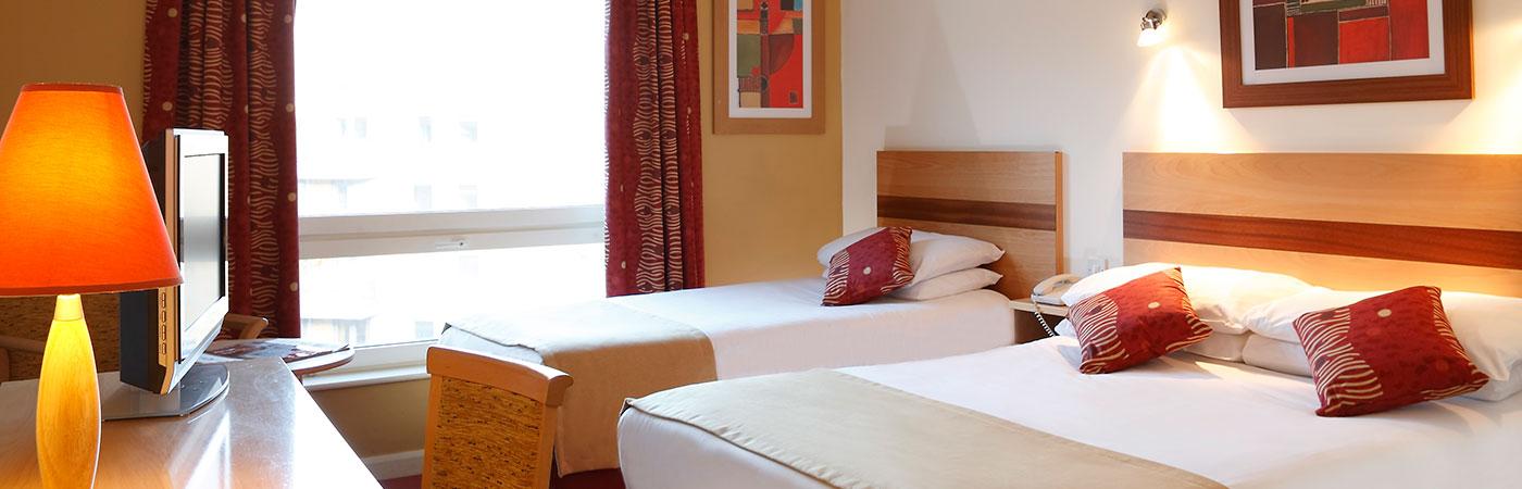 Leonardo Parnell Street 4*
