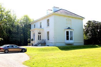 Rosedale House *