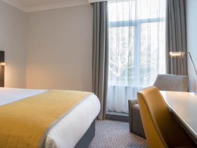 Hotel Maldron Kevin Street 4*
