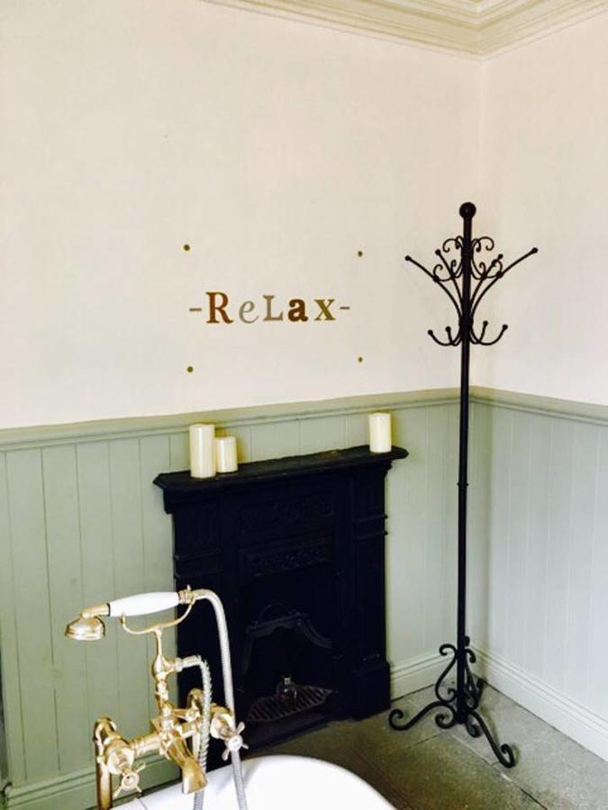 Period 4 Bedroom House Close To The City Centre Apartment Dublin