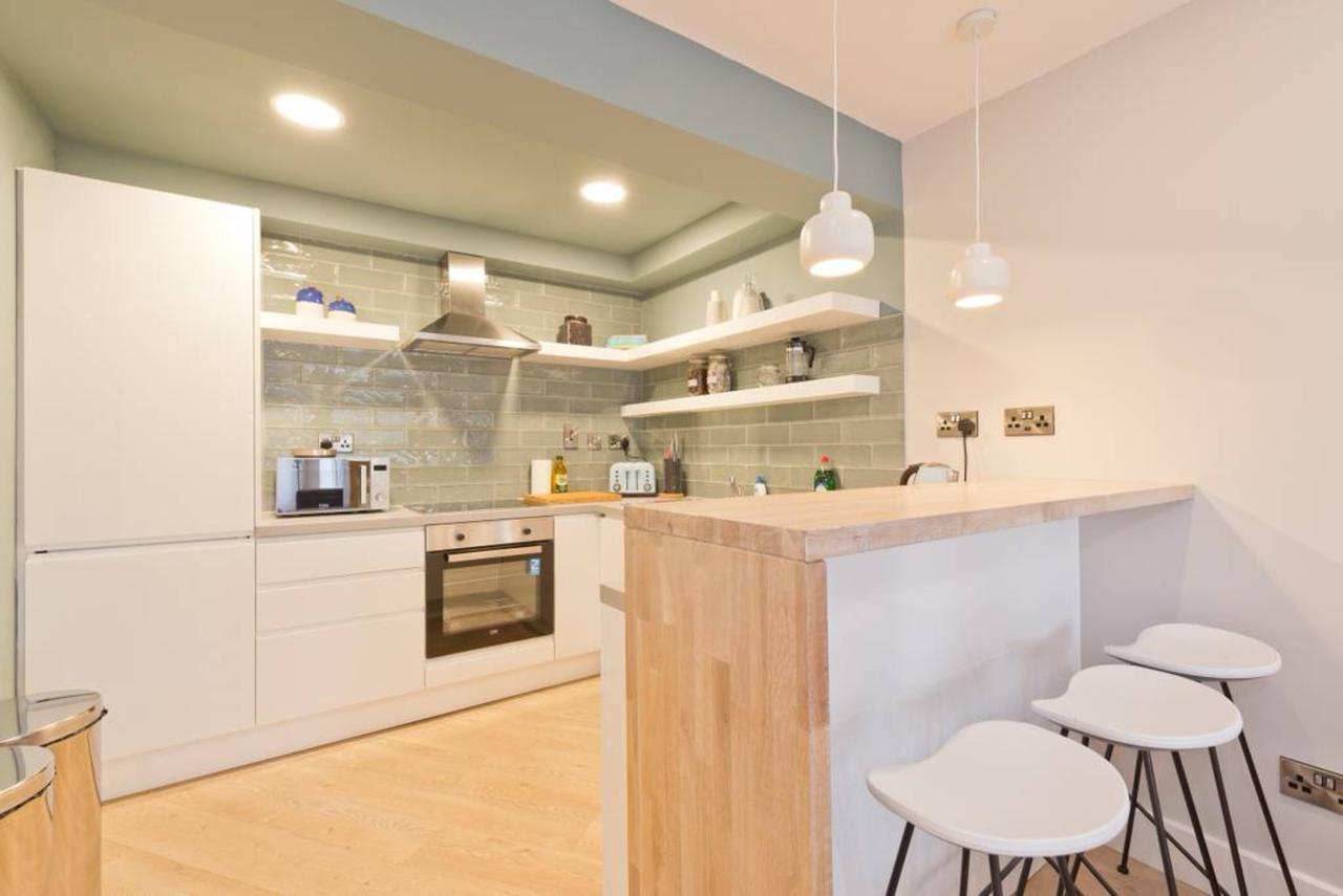 1 Bedroom Near The Aviva Stadium Sleeps 4 *