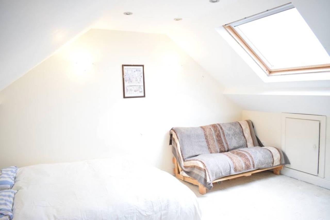 Appartement 5 Bedroom House In Drumcondra Sleeps 10 *