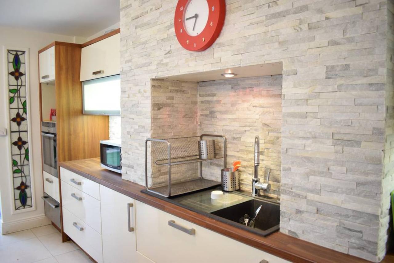 5 Bedroom House In Drumcondra Sleeps 10 Appartement Dublin