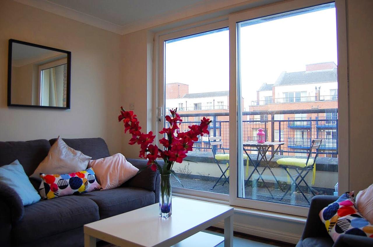 Argyle 2 Bed Apartment *