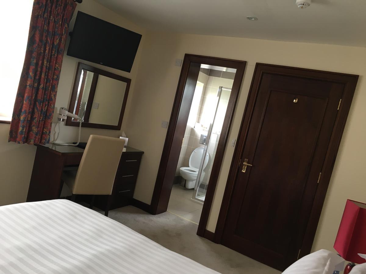 Beaumont House 4*