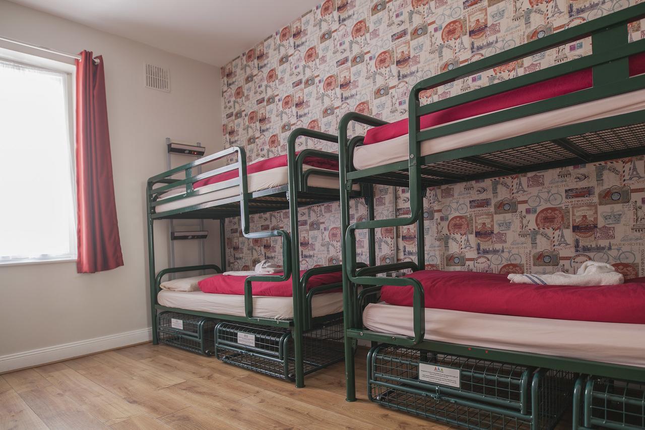 Abrahams Hostel *