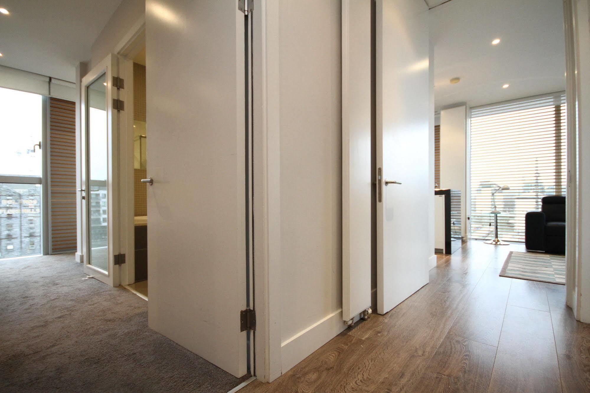 Beautiful Pearse Street Apartment *