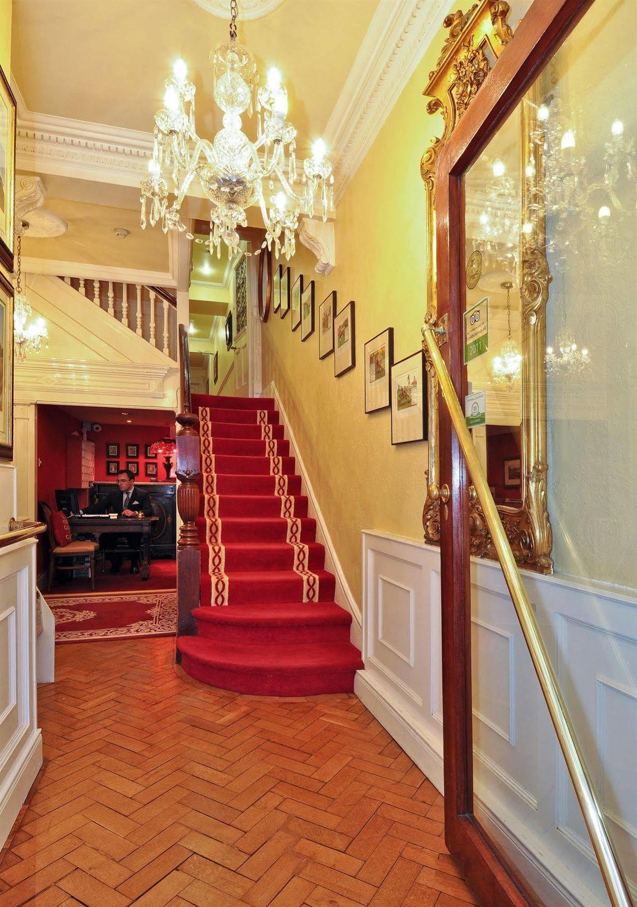 Guest house Kilronan House