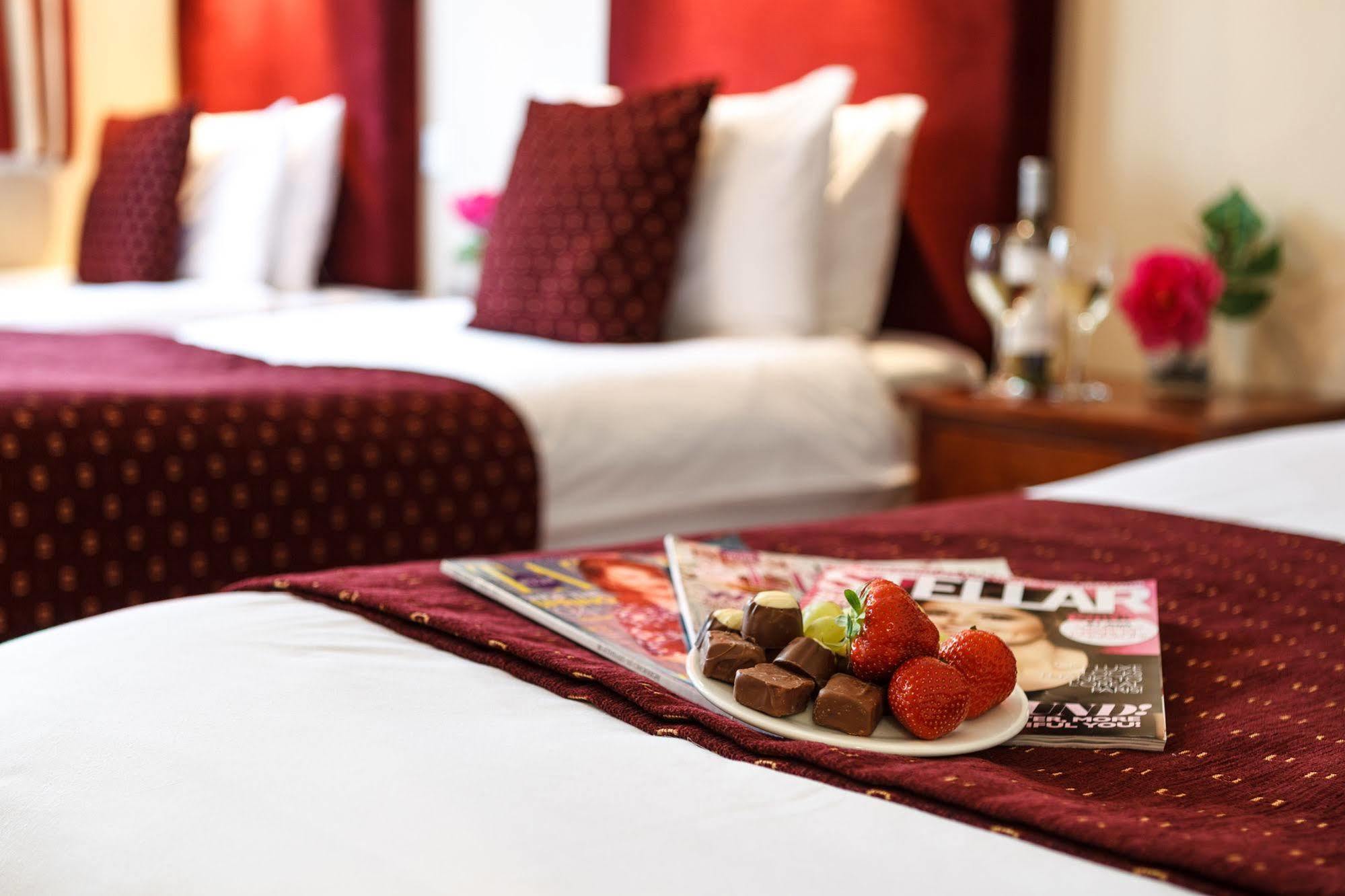 Guest house Kingfisher Townhouse 3*