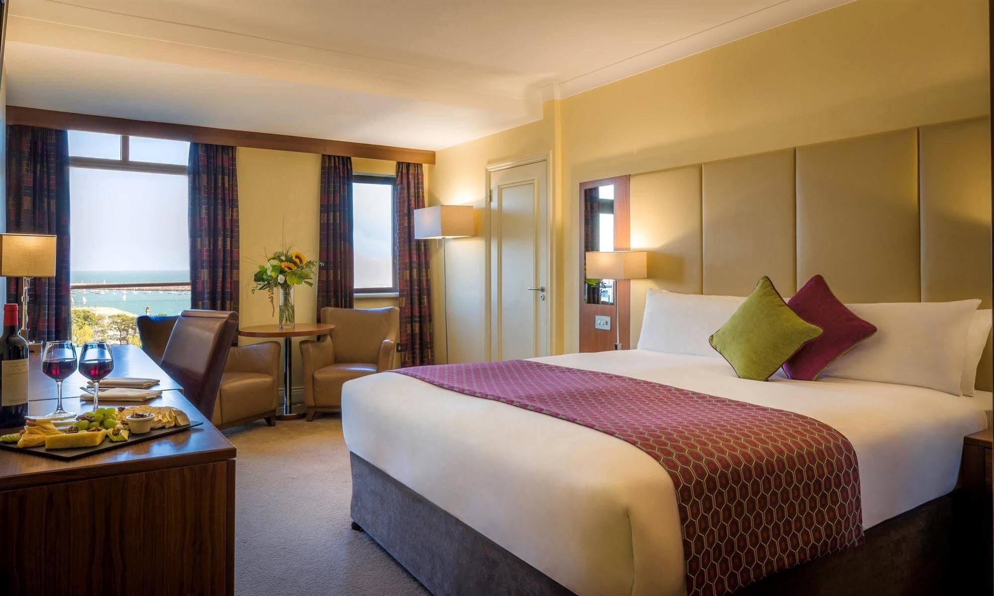 Hotel Royal Marine 4*