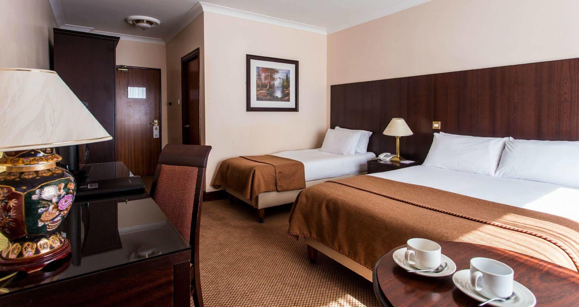 Hotel Sheldon Park And Leisure Club Dublin