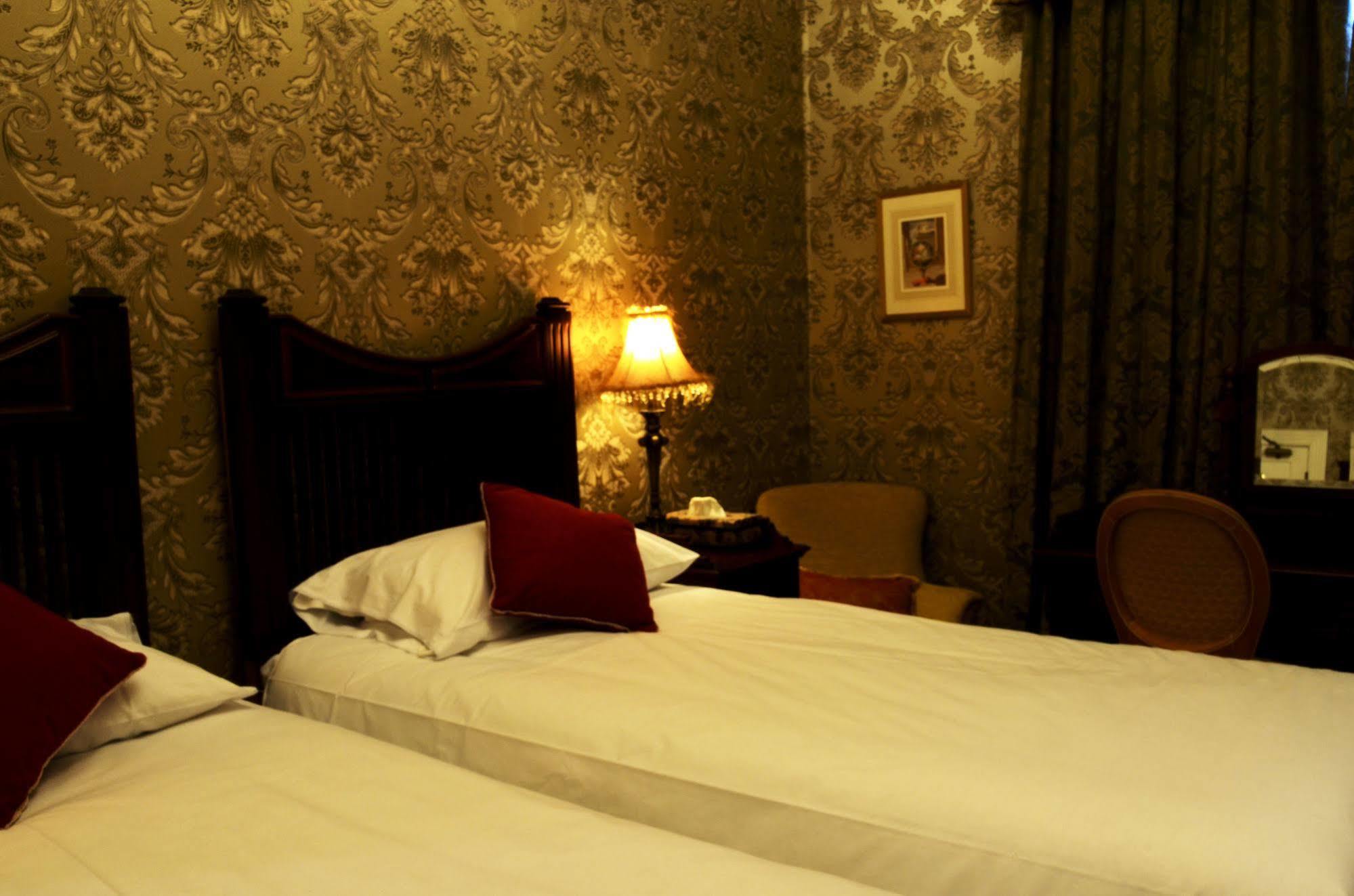 Butlers Townhouse Guest house 4*