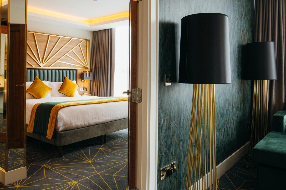 Iveagh Garden Hotel 4*
