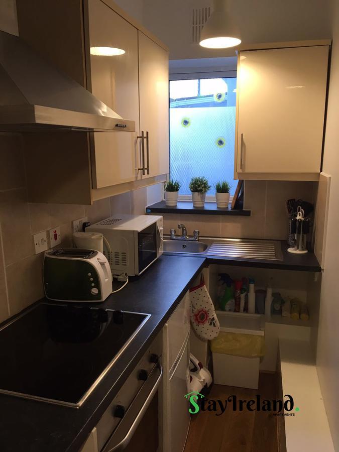 Cork Street - 1 Apartment *