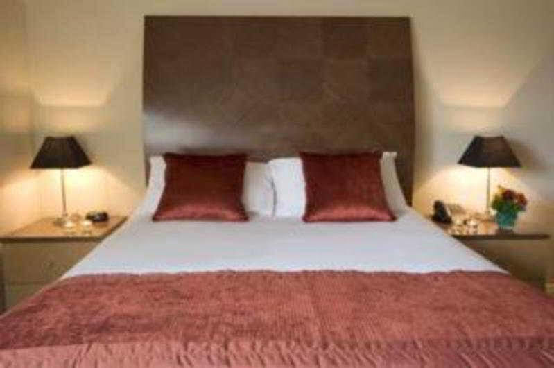 Premier Dublin, Leeson Street Apartment