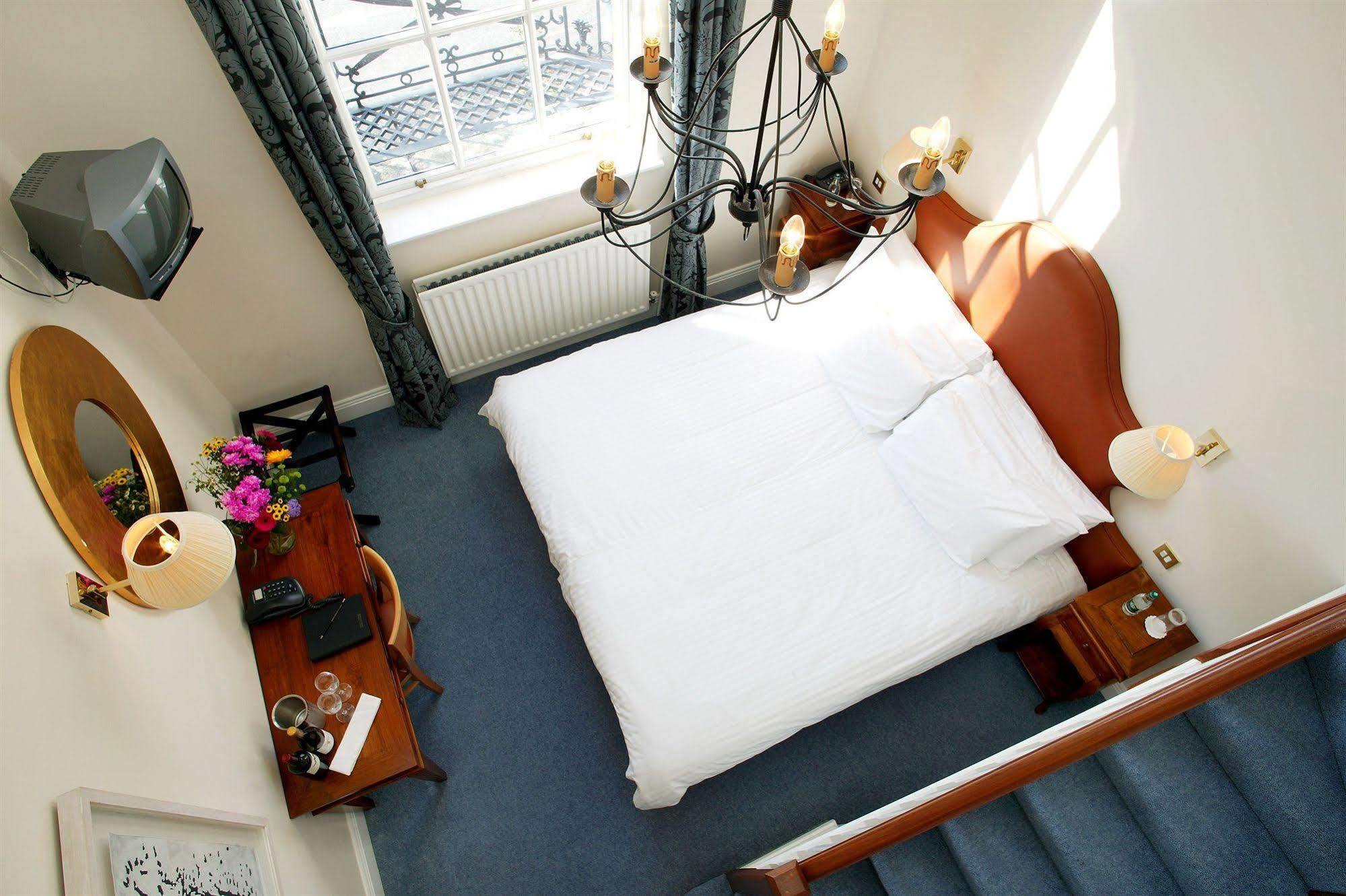 Guest house Pembroke Townhouse
