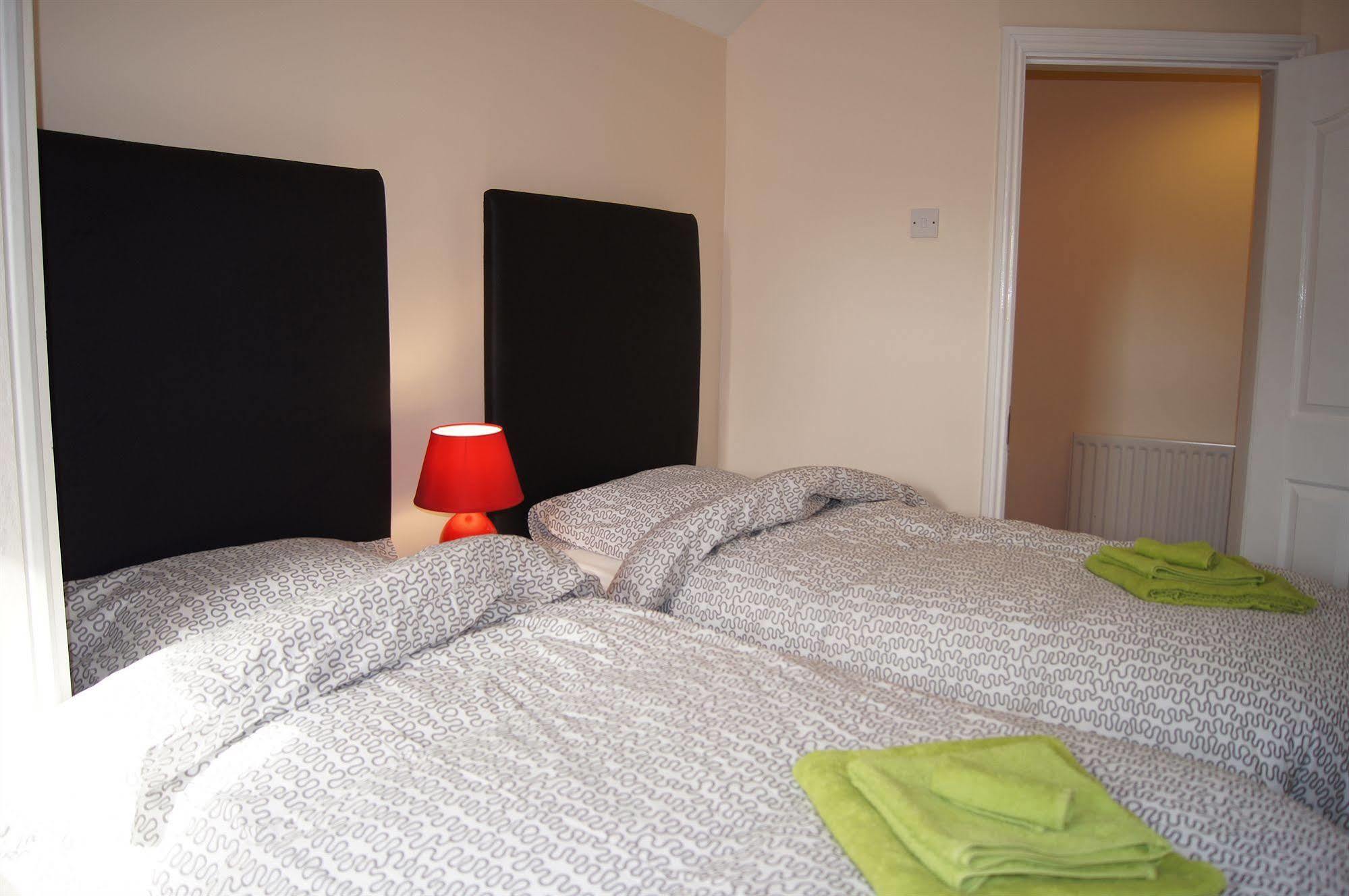Apartment Crompton Hall