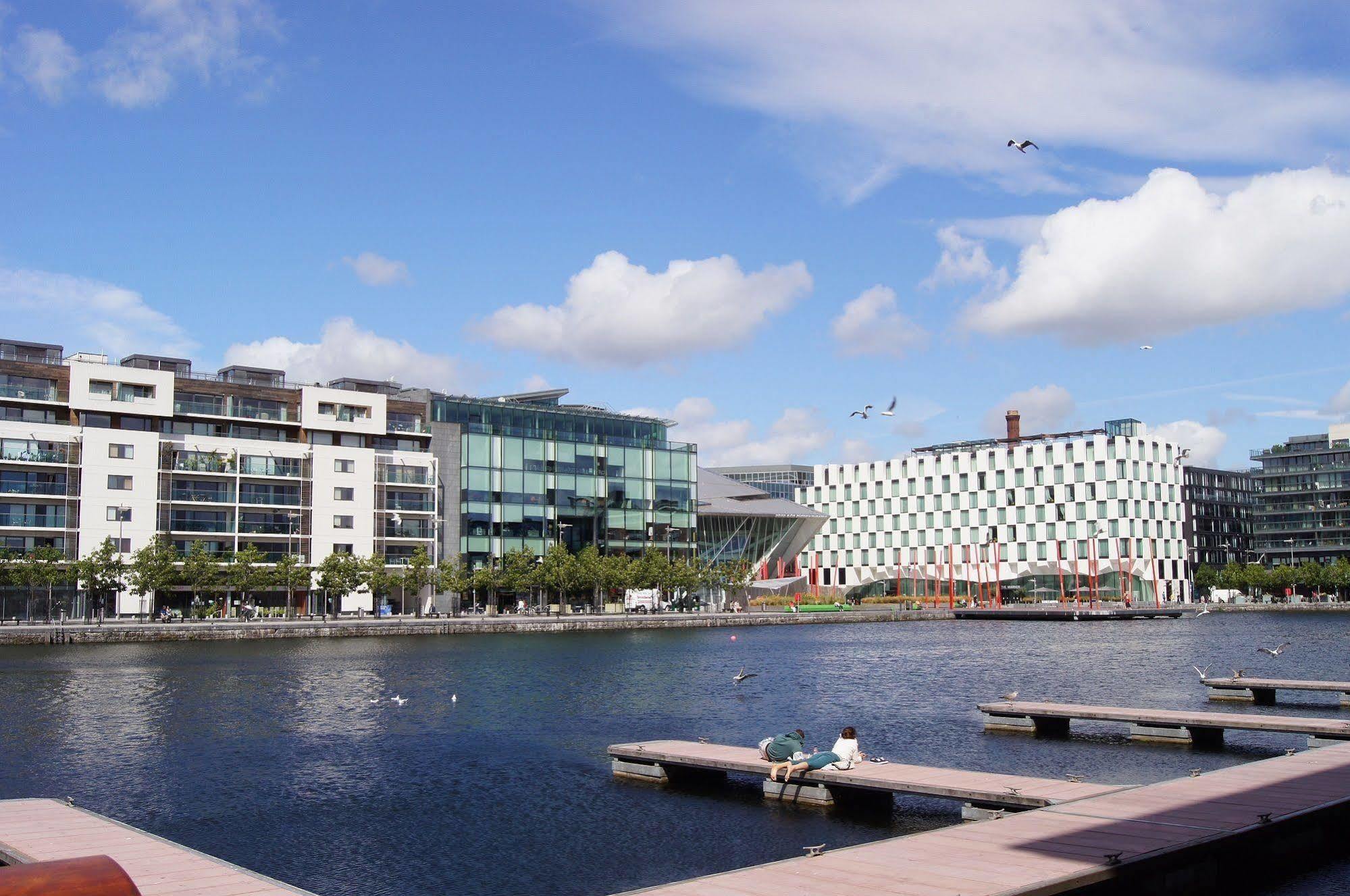 Hotel The Waterside In Dublin
